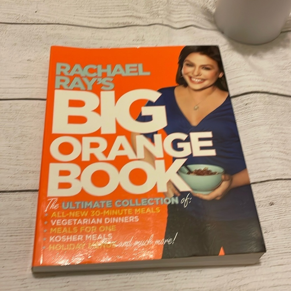 EUC Rachel Ray The Big Orange Book cookbook​​​